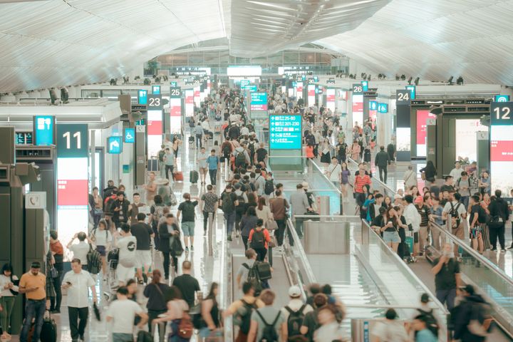 7 Ways To Make Holiday Travel Just A Tiny Bit Less Stressful This Year